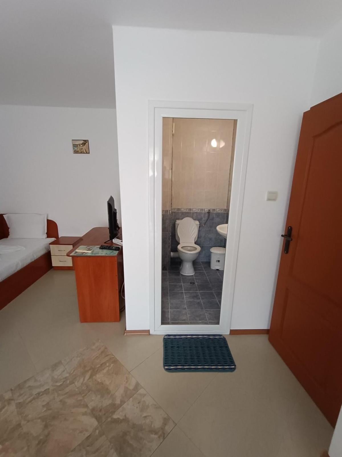 Guest House Ralitsa Pomorie Exterior photo