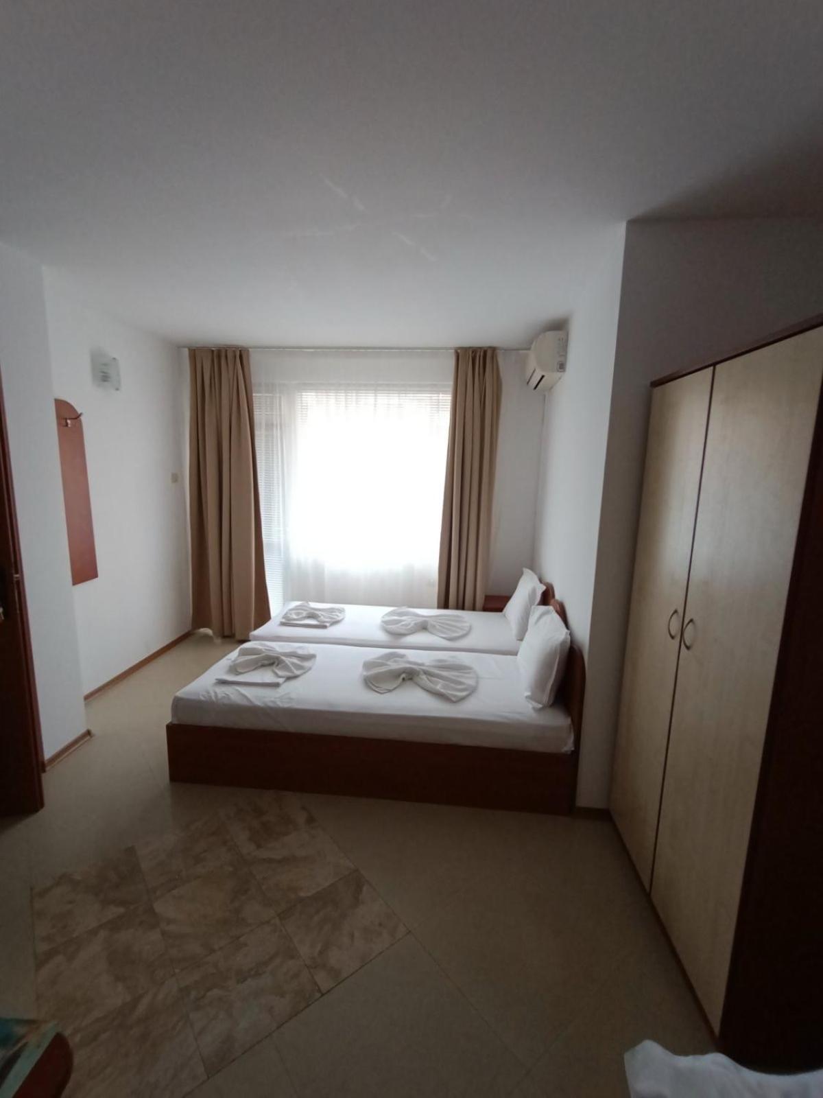 Guest House Ralitsa Pomorie Exterior photo