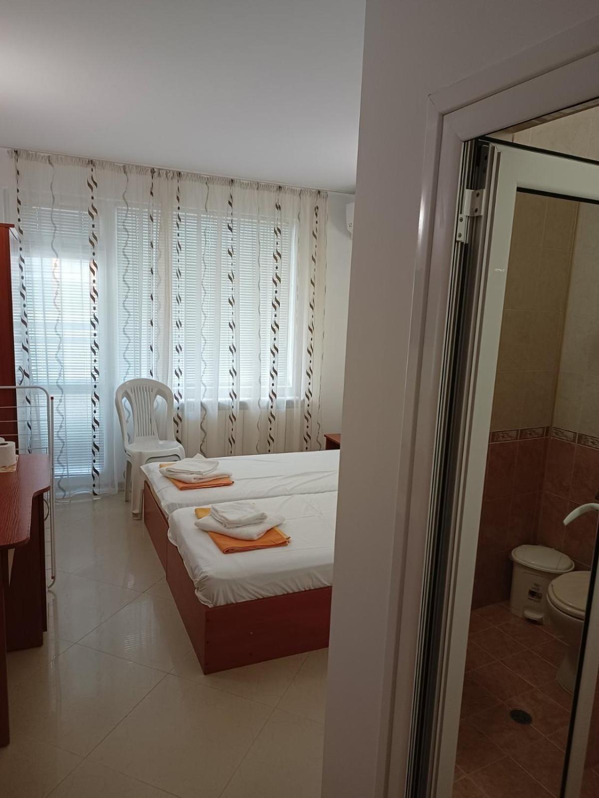 Guest House Ralitsa Pomorie Exterior photo